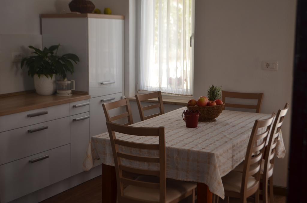 Apartment Klara Primošten Exterior foto